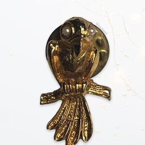 Vintage Gold Tone Parrot Bird on Branch Faux Pearl Eyes Pin Brooch or Tie Tack